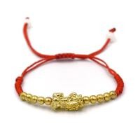 ราคา ปี่เซียะด้ายแดง ปี่เซียะเรียกทรัพย์ เสริมสิริมงคล ของแท้นำเข้าจากฮ่องกง ขนาดฟรีไซต์ by siamonlineshop (535806540)