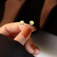 ราคา เงินแท้925ต่างหูหยกเหอเถียนขนาดเล็กประณีตมินิ INS เรียบง่ายรักษารูหูต่างหูสีเขียวผู้หญิงดูดีไฮโซ (12305466210)