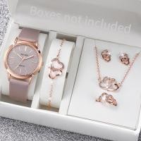 ราคา Women Watches Fashion Starry Sky Dial Quartz Watch Leather Band Wrist Watch Rhinestone Heart Jewelry Set Without Box (21053011135)