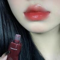 ราคา PinkyFocus Black Mirror Glaze Lip Glaze Mirror Surface Water Gloss Lasts Long and Not Easy to Fade Film Transparent Ice Block Lip Mud Female (21179611625)