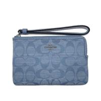 ราคา ของแท้ COACH CH371 กระเป๋าคล้องมือ CORNER ZIP WRISTLET IN SIGNATURE CHAMBRAY SVM6A (19038016268)