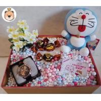 ราคา ของขวัญ วาเลนไทน์ ตุ๊กตาโดเรม่อน 8 แลปลิ้นหลับตา นิ้ว ลิขสิทธิ์แท้100 นาฬิกาข้อมือสุดหรู ช็อกโกแลต อัดเม็ดโฟมคละสี ขนาด 23 5 19 34cm (1325344183)