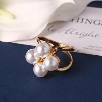 ราคา 1ชิ้นผ้าพันคอผ้าไหมหัวเข็มขัดมุกหัวเข็มขัดตกแต่งผ้าคลุมไหล่ลายดอกคาเมลเลียที่เรียบง่ายและทันสมัยเข็มขัดติดที่มุมเสื้อยืด (21119212037)