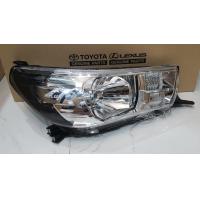 ราคา ไฟหน้า แท้ ข้างขวา RH TOYOTA HILUX REVO ปี 2015 2018 พร้อมหลอด สำหรับ TOYOTA REVO CAB CAB 4 หัวเดียว Genuine Parts (21337297733)