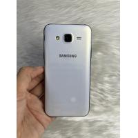 ราคา Samsung Galaxy J5 โทรศัพท์มือ สองสภาพสวยพร้อมใช้งาน ราคาถูก ฟรีชุดชาร์จ (11153210971)