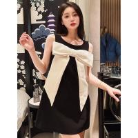 ราคา High end Original French socialite temperament big bow vest dress female high end Internet celebrity street party dress little black dress (20596841469)
