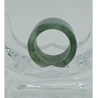 ราคา แหวนหยกจักรพรรดิหยก หยกแท้ หยกพม่า สร้อยสวยหลากสีตามธรรมชาติ 13 17 มิล (20905994428)