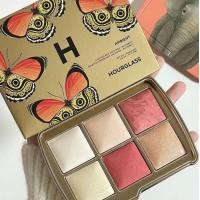 ราคา Hourglass Holiday Ambient Lighting Edit (19522748131)