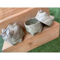 ราคา กล่องข้าวใบตาลกระติ๊บข้าวเหนียว ไซล์S 7x7 ซม ไม่มีสายห้อย (21185310833)