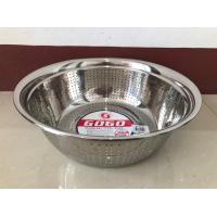 ราคา กะละมัง กะละมังรู กะละมังสแตนเลส กะละมังล้างผัก กะละมังล้างผลไม้ รูเล็ก ขนาด 38 ซม ตรา GOGO (707110703)