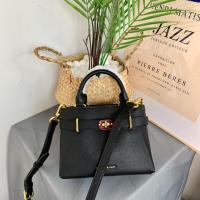 ราคา CNK กระเป๋าสี่เหลี่ยมจัตุรัสขนาดเล็กแบบพกพา30781195กระเป๋าแมสเซ็นเจอร์สะพายไหล่ข้างเดียวกระเป๋าทรงสี่เหลี่ยมมีหูหิ้วสะพายไหล่ (20354180587)