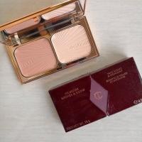 ราคา Charlotte Tilbury Filmstar Bronze and Glow Light to Medium ไฮไลท์ บรอนเซอร์ (10781301504)