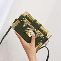 ราคา คอลเลคชั่นใหม่2023กระเป๋าทรงเหลี่ยมใบเล็กสไตล์เกาหลีกระเป๋าทรงกล่องสะพายไหล่เดียวสไตล์วินเทจสำหรับผู้หญิงกระเป๋าสะพายคาดลำตัวสีตัดกันกระเป๋าทรงกล่องใบเล็กเนื้อสัมผัสดี (7051830958)