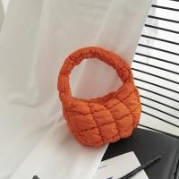 ราคา ส่งฟรี พร้อมส่งจากไทย BNG soft bag กระเป๋าถือ ทรงก้อนเมฆ ผู้หญิง ก้อนเมฆ สไตล์เกาหลี น้ำหนักเบา F2395 (21398155978)