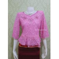 ราคา เสื้อลูกไม้ เสื้อลูกไม้สวยๆ เสื้อลูกไม้ออกงาน แขน3ส่วน สีกลีบบัว มีซิปหลัง (17290998220)