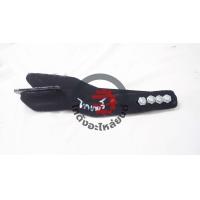 ราคา ขากันชนหน้า โตโยต้า ไทเกอร์ ปี 1998 2004 1คู่พร้อมน็อตครบชุด TOYOTA TIGER 1998 2004 โกดังอะไหล่ยนต์ อะไหล่ยนต์ รถยนต์ (17395099221)