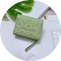 ราคา 1211 3พับ กระเป๋าสตางค์ 3 พับ ช่องซิปรอบขนาด 8x11 cm (21360977017)