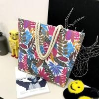 ราคา กระเป๋าแฟชั่นสำหรับผู้หญิงกระเป๋ากระเป๋าผ้าใบเชือกปอพิมพ์ลายใบป่าฝนขนาดใหญ่กระเป๋าสะพายไหล่ถุงช๊อปปิ้งธรรมดา (20689883851)