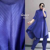 ราคา ชุดเซ็ทพลีทเรียบ ชุดพลีท ผ้าซาตินพลีท เสื้อยาวคอเต่าแขนยาวพร้อมกับกางเกงผ้าอัดพลีทมีซับใบและกระเป๋าล้วงข้างปลายขาจั้ม (12453176105)