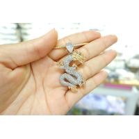 ราคา พร้อมส่ง สร้อยคอโชคเกอร์ ลายอิตาลี แบบลายกลมวิ้งวับ ตัดลายพร้อมจี้มังกรทอง ฝั่งเพชรสีทอง18 K ไม่ลอก ไม่ดำ ใส่อาบได้ (5153262791)
