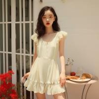 ราคา Closet Crush Mini Dress with raffles Cream มินิเดรส (20862164474)