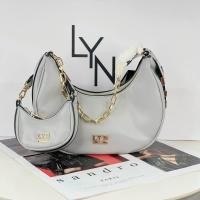 ราคา กระเป๋าลิน Lyn New แถมใบลูก 1 ใบ พร้อมสายสะพายยาว (21397180003)
