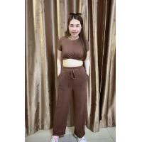 ราคา ชุดเซ็ต เสื้อครอปไขว้หน้าแขนสั้นคอกลมสีพื้น เอวลอย กางเกงขายาว มีกระเป๋ากางเกง 2 ข้าง (20585724420)