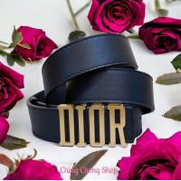 ราคา Chong Shop เข็มขัดดิออเลดี้วินเทจ เข็มขัดผู้หญิง Dior belt Hiend หนังแท้ พร้อมกล่องรุ่นใหม่ของแบรนด์ สินค้าพร้อมส่ง เครื่องประดับแฟชั่น (21207375320)