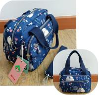 ราคา MONKEY KING กระเป๋าสะพายข้างกระเป๋าคล้องแขนผู้หญิง10 5นิ้ว ผ้ากันน้ำ มี3ช่องซิปใหญ่และ1ซิปหน้ามีซิปใน รุ่นAKB2023B (21413394156)