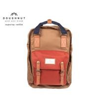 ราคา MACAROON CLASSIC EARTH TONE KHAKI x CLAY SOIL กระเป๋าโดนัทกันน้ำได้ ผลิตจากผ้าไนลอน น้ำหนักเบา รหัสสินค้า 05554 (2304286185)