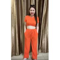 ราคา ชุดเซ็ต เสื้อครอปไขว้หน้าแขนสั้นคอกลมสีพื้น เอวลอย กางเกงขายาว มีกระเป๋ากางเกง 2 ข้าง (20585724414)