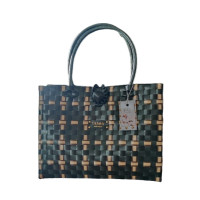 ราคา กระเป๋าสานพลาสติก พับข้างใบใหญ่ สีดำเส้นน้ำตาล (18429350610)