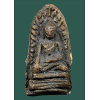 ราคา พระรอดกรุเก่า คือ พระรอดที่มีอายุ 1300 ปี สร้างในสมัยพระนางจามเทวี และพระรอดที่สร้างโดยพระย่าสรรพสิทธิ์ (21405604138)