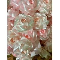 ราคา เหรียญโปรยทานดอกกุหลาบสีขาวชมพูพาสเทล 40 ชิ้น สำเร็จพร้อมโปรย (19435262520)