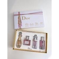 ราคา Miss Dior Gift Wrapped Set for Women With 4x30ml (21405013340)