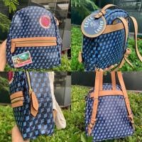 ราคา Estee Lauder Campus Backpack in Signature กระเป๋าเป้ SIZE 11 3 4cm L x12 1 2cm H x5cm W (19948234365)