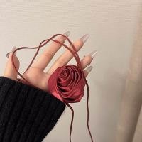 ราคา พร้อมส่ง Rose choker สร้อยคอแบบผูก โชคเกอร์ สร้อยคอดอกไม้แบบผูก สไตล์เกาหลี ลุคคุณ (20811538980)