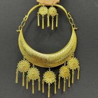 ราคา เครื่องประดับแบบไทย ๆ สร้อยคอแฟชั่นเก่า สร้อยอีสานชุดล้านนาไทสร้อยเงินต่างหูสีเงินดำ เหมาะสำหรับงานเลี้ยงสังสรรค์ (21431546338)