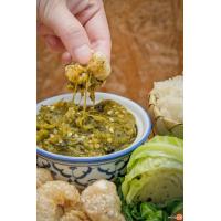 ราคา น้ำพริกหนุ่ม อุ้ยแก้ว1กระปุก เผ็ดมาก ขนาด 180 g กระปุกสูญญากาศอย่างดี ของฝากจากเชียงใหม่ (1781618164)