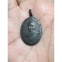 ราคา เหรียญหลวงพ่อคูณ ปริสุทโธ ปี 12 (21047297788)