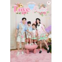 ราคา Mommy Love You Pastel Dress เดรสสั้นสีชมพู พิมพ์ลายน้องกระต่าย ปกสีขาวใหญ่ แต่งติดเข็มกลัดโบว์ดำดอกกุหลาบ ผ้านิ่ม (21405794416)