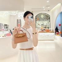 ราคา กระเป๋าเคลลี่หนังแท้รุ่นที่สองจากอิตาลีกระเป๋าถือมินิสำหรับผู้หญิงกระเป๋าใบเล็กสำหรับผู้หญิงกระเป๋าสะพายไหล่สะพายข้างขนาดมินิแบบใหม่ปี2023 (8152864784)