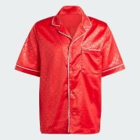 ราคา adidas ไลฟ์สไตล์ เสื้อเชิ้ตพิมพ์ลายโมโนแกรม ผู้ชาย สีแดง IL5134 (19671227022)