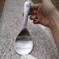 ราคา Zwilling 304 stainless steel rice spoon serving spoon non stick rice household rice shovel long handle portion spoon large rice (21278933636)