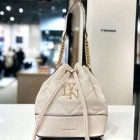 ราคา กระเป๋า lyn outletแท้100 มีถุงผ้า ป้ายแท็ก ป้ายราคา ขนาด 8 นิ้ว (21338327200)