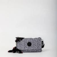 ราคา กระเป๋า KIPLING รุ่น VECKA STRAP สี Simply Chevron (17448828257)