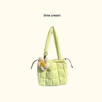 ราคา Souffle basket bag กระเป๋านุ่มนิ่ม คล้องแขน (21255987181)
