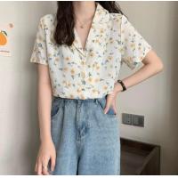 ราคา พร้อมส่ง เสื้อเชิ้ตแขนสั้นคอปกสไตล์เกาหลี ลายดอกไม้สีเหลือง ผ้าชีฟอง (21248599602)