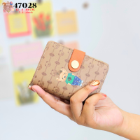 ราคา YNG กระเป๋าสตางค์ใบสั้นลายน้องหมี มีช่องซิปตรงกลาง ช่องใส่บัตรเยอะ รุ่น 47028 (20931171996)