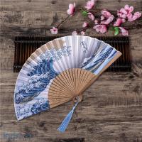 ราคา พัดจีน พัด สีสันสะดุดตาลายน่ารัก พัดจีนสวยๆ พัดพกพา พัดไม้ไผ่วัสดุผ้ามีพู่ห้อย พัดมือ 8นิ้ว พัดจีนโบราณ พัดญี่ปุ่น พัดสีแดง (9841466115)